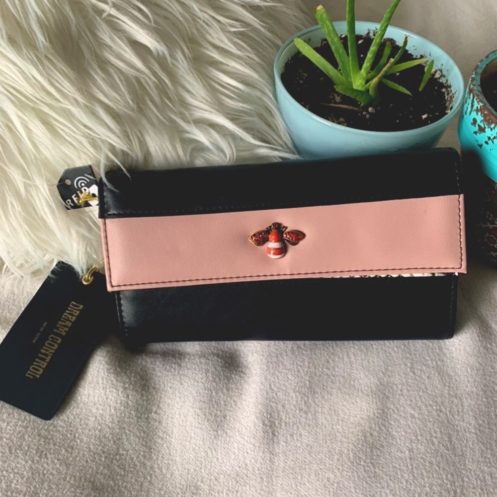 Dream Control Bee Wallet with Snakeskin Print